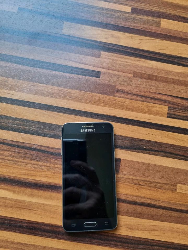 Samsung galaxy a3 in Kiel