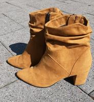 Marco Tozzi Stiefelette Maisgelb Gr.39 Bayern - Bad Grönenbach Vorschau