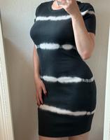 Kleid von H&M Baden-Württemberg - Rielasingen-Worblingen Vorschau