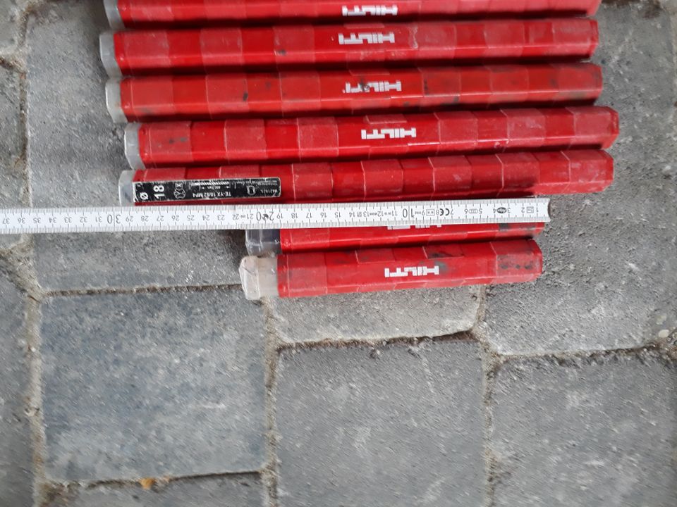 Hilti Bohrer TE Verpackung Hülse Tubes in Regen