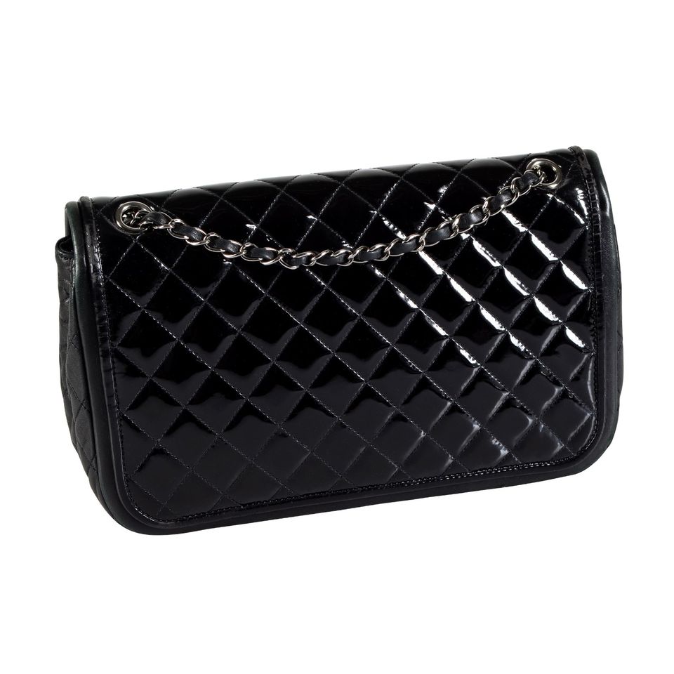 CHANEL Classic Twist Flap Bag Lackleder Handtasche Schwarz in Memmingen