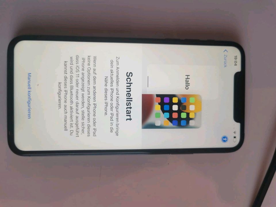 Iphone 11 PRO MAX 256 Go in Olpe