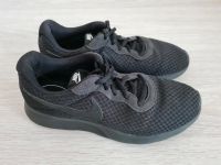 Nike Sneaker "Tanjun" Unisex Nordrhein-Westfalen - Borgentreich Vorschau