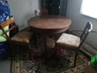 Antiker Tisch mit 4 Stühlen Thüringen - Breitungen Vorschau