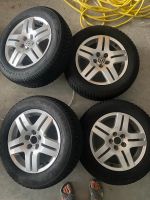 Winterräder mit VW Golf4 Original Alufelgen 195/65R15 91T Bayern - Stammham b. Ingolstadt Vorschau