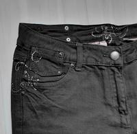 neue Damen Stretch Jeans Gr. 40, 108 cm schwarz mit Ziersteinchen Sachsen - Stollberg Vorschau