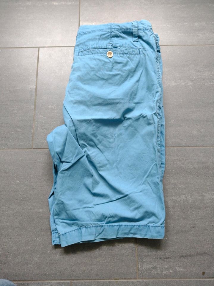 Esprit Chinoshorts Shorts Gr. 33 in Pfinztal