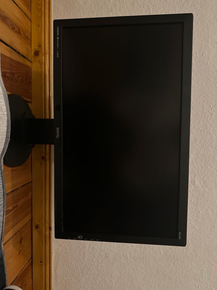 GebrauchteBenQ GL2450-B Gaming  Monitor |24 Zoll | 60hz | Full HD in Berlin
