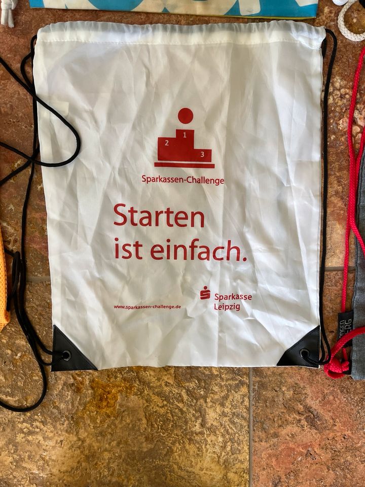 6 Stück Sammlung Trustbag Pullbag Rucksackbeutel Neu Adidas Top in Salzwedel