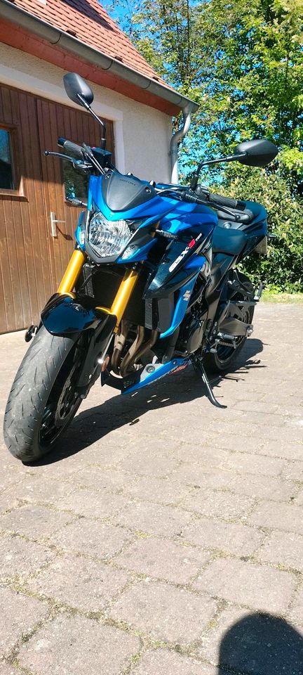 Suzuki GSXS 750 in Georgensgmünd