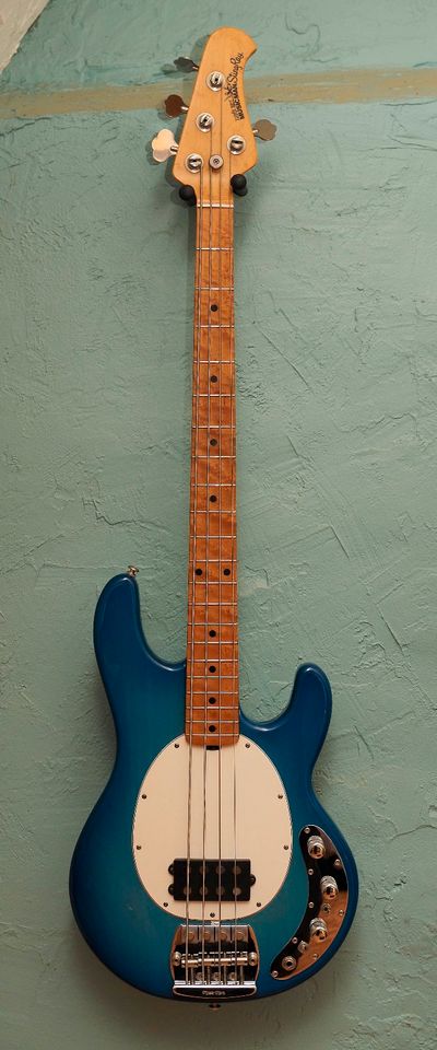 Music Man StingRay MM-20 USA Bj.94 in Nottuln