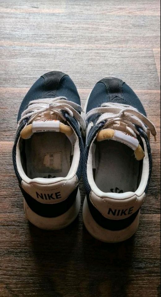 Nike Schuhe, Gr. 41 in Berlin