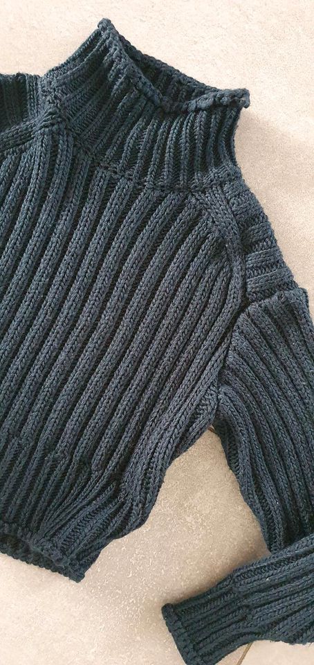 Pullover von H&M in Neustadt a.d.Donau