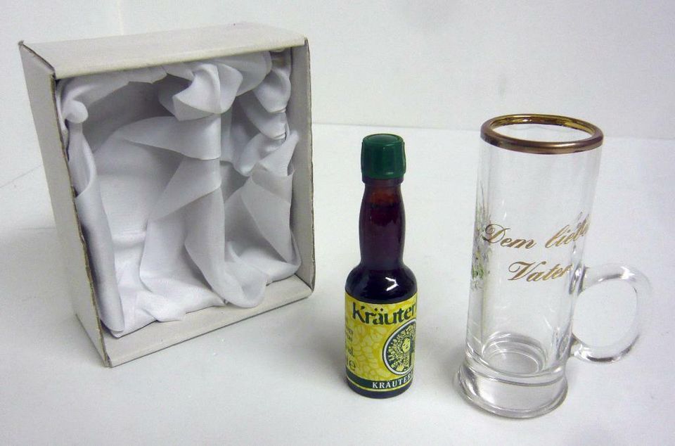 Geschenkset Pullchen mit Schnapsglas - Dem lieben Vater - in Leippe-Torno