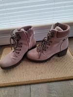 Hübsche Stiefeletten mit leichtem Absatz Schleswig-Holstein - Itzehoe Vorschau
