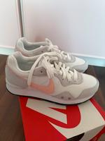 Nike Turnschuhe Gr.36,5 Aachen - Aachen-Mitte Vorschau