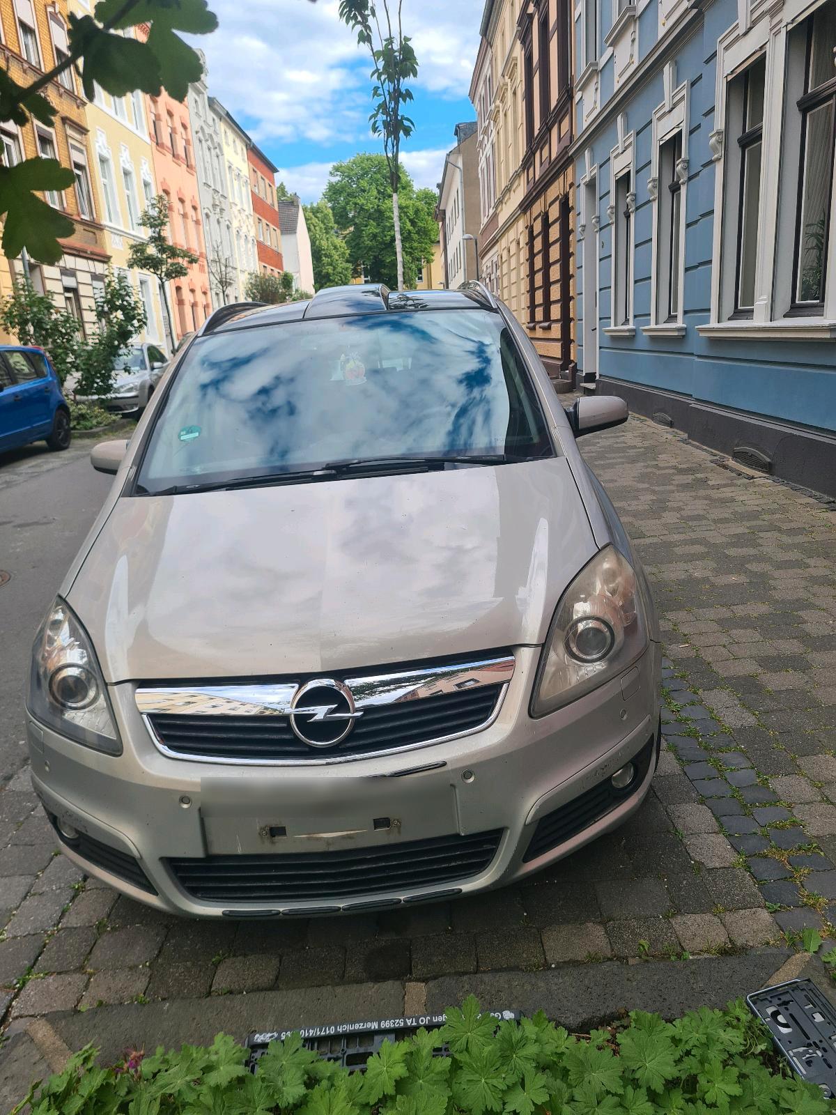 Abbildung des Autos opel zafira 1.9cdti