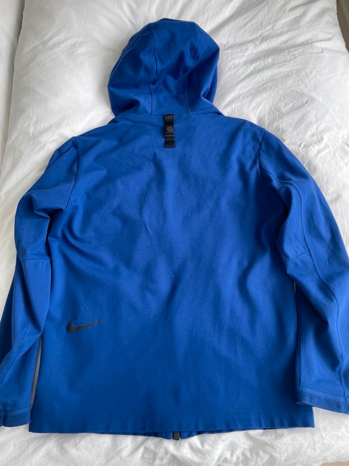 Nike Tech Pack Full Zip Hoodie Größe M in Berlin