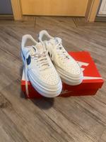 Nike Air Force Saga Sneakers,Gr. 40,5, weiß mit blau , NEU Brandenburg - Wriezen Vorschau