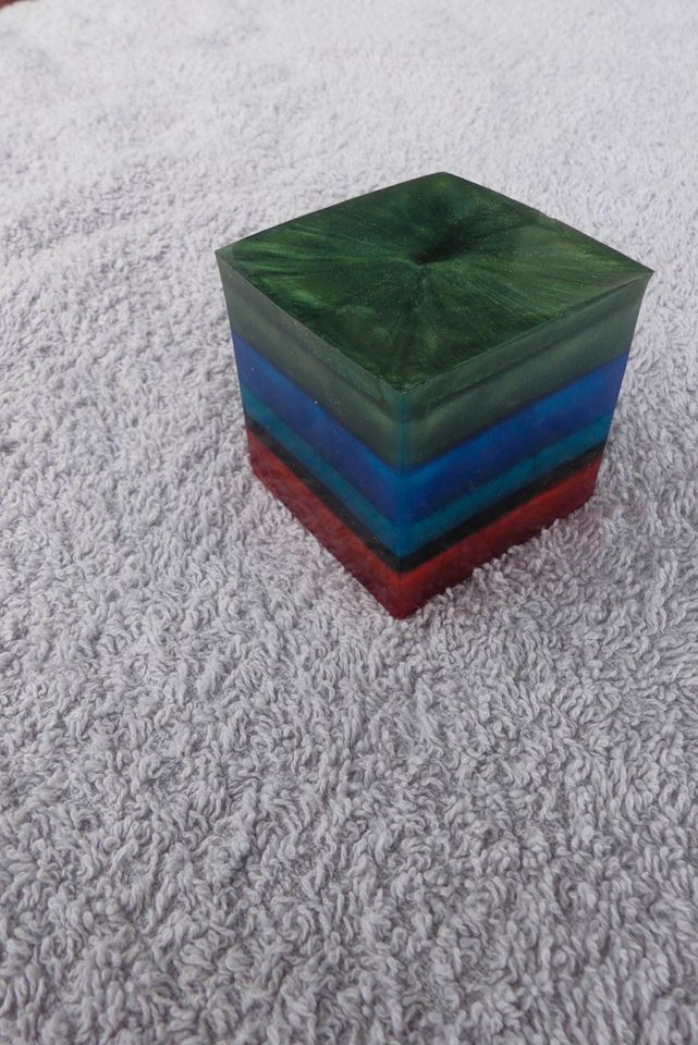 Epoxidharzwürfel zum Basteln Halbzeug 5x5x5cm in Marktoberdorf