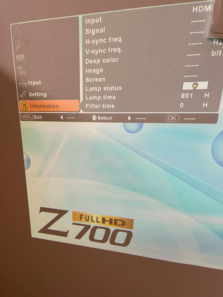 Sanyo PLV-Z700 Full HD Flusterleise in Overath