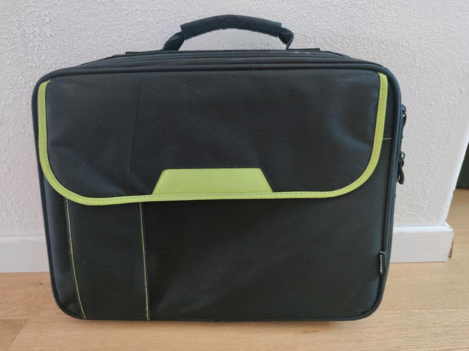 Sehr gut erhaltene Notebook/ Laptoptasche in Burladingen