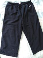 Damen 3/4 Hose, Marke Reebok,  Gr. M, dunkelblau, neu Bayern - Fürth Vorschau