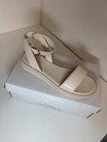 Catwalk Sandalen Gr.40 Creme Neu mit Karton Nordrhein-Westfalen - Wiehl Vorschau