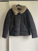 Schwarze Winterjacke (Gr. 44) Nordrhein-Westfalen - Steinheim Vorschau