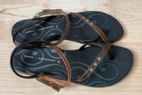 Ipanema Sandalen Flipflops Gr. 39/40 Schwarz Braun Glitzer Hessen - Ober-Mörlen Vorschau