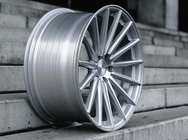 20 Zoll Deep Concave Felgen BMW 5er F10 F11 G30 G31 G60 i4 i5 i8 in Uhingen