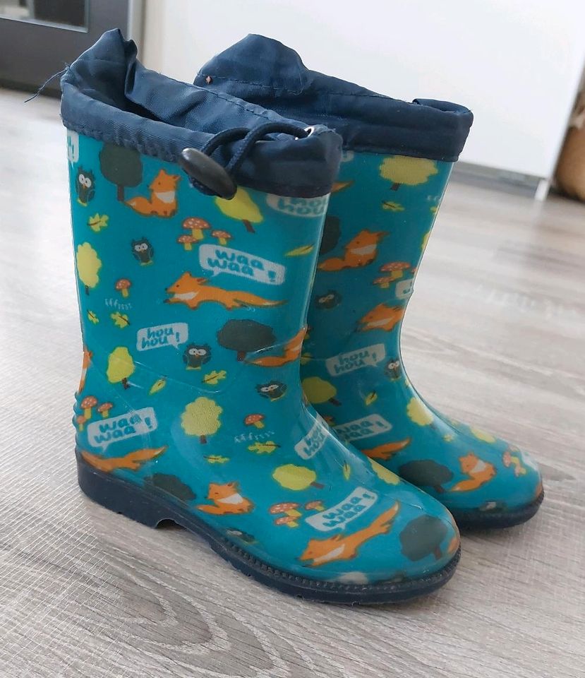 Gummistiefel Jungen Regenstiefel gefüttert 26 in Markranstädt