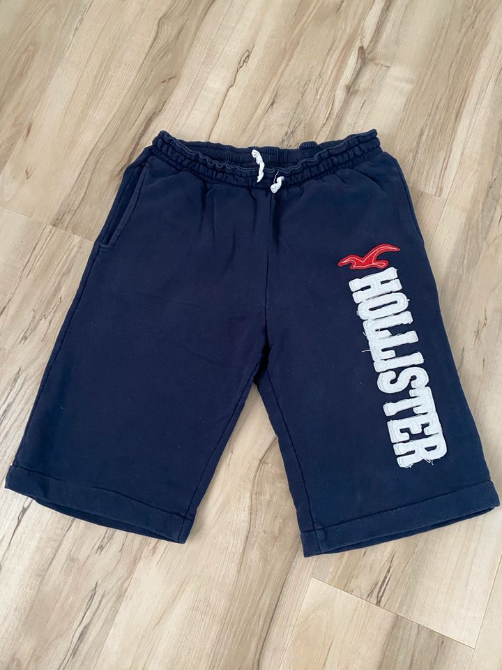 Hollister Shorts Herren Baumwolle in Riegelsberg