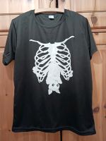 T-Shirt schwarz, Skelett, Fledermaus Rostock - Gross Klein Vorschau