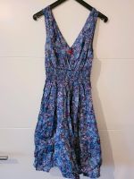 H&M Kleid, Sommer, Blumen, leicht, baumwolle, Gr. 36 Nordrhein-Westfalen - Hallenberg Vorschau