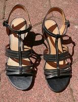 Sandalen von Esprit, Größe 37, schwarz Bielefeld - Joellenbeck Vorschau