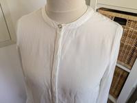 Tommy Hilfiger Damen Langarm Bluse elegant Gr. M 38 (8) cremeweiß Mecklenburg-Vorpommern - Wismar Vorschau