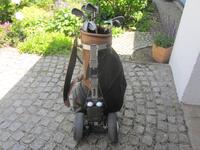 Golfschlägerset Wilson incl. Golfbag und klappbarem Trolley Bälle Bayern - Jetzendorf Vorschau