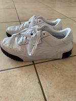 weiße Sneaker Puma Cali WN´s Gr.38.5 Hessen - Großenlüder Vorschau