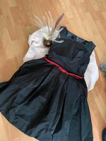 Kleid schwarz 36 Cocktailkleid mit rotem Gürtel, roten Pumps Brandenburg - Eberswalde Vorschau