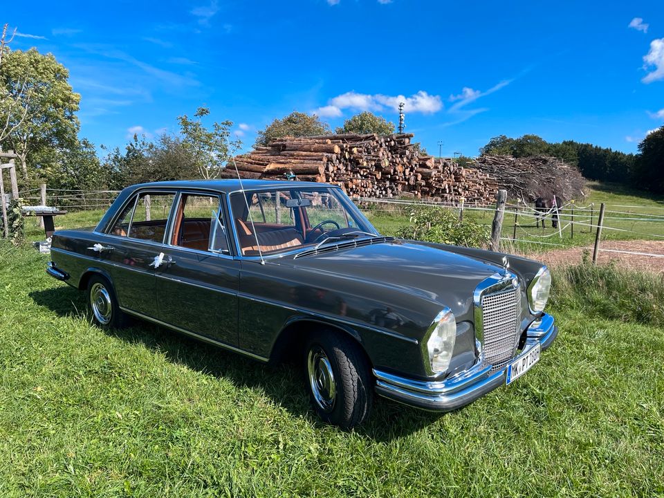 Hochzeitsauto Hochzeitsfahrten mit unserm Oldtimer Paule in Hemer