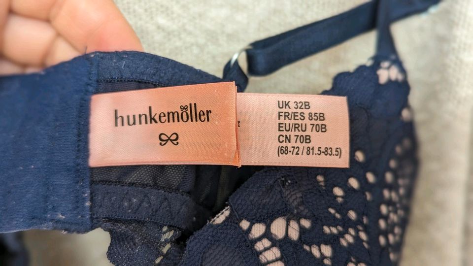 ‼️Spitzen BH Hunkemöller 70B dunkelblau ‼️ in Dresden