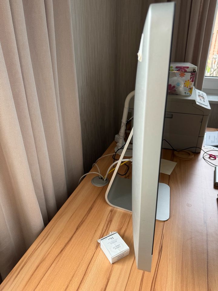 iMac 27 Zoll Apple in Grasberg