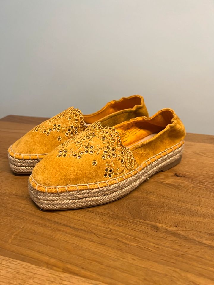 Tamaris Slipper Espadrilles NEU in Königsbrunn