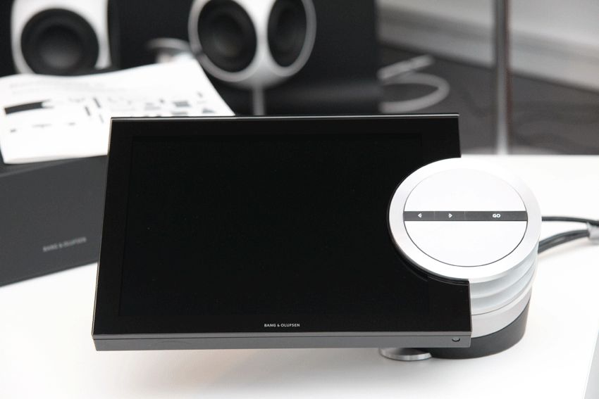 BANG OLUFSEN - BeoSound 5 Luxusaudio Player inkl.BeoMaster 5 -1TB in Limburg