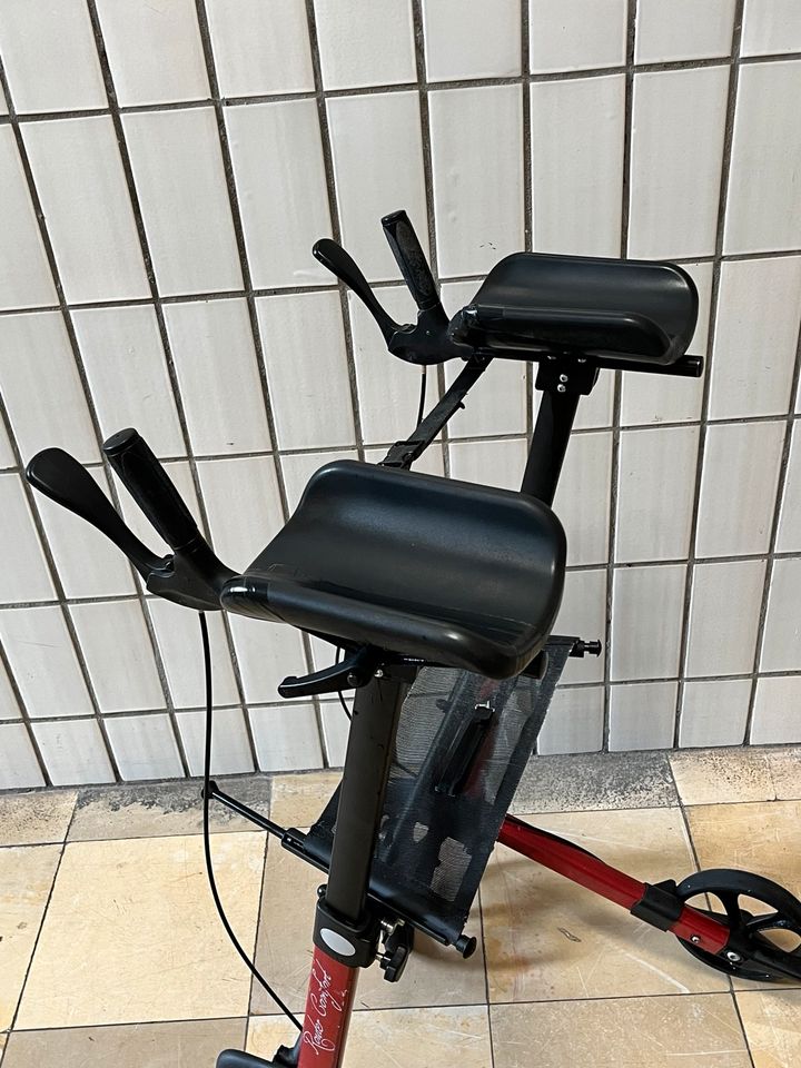 Arthritis Rollator Router Comfort Neupreis 600€ in Hamburg