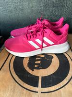 Adidas, Sneaker, Sportschuhe Niedersachsen - Papenburg Vorschau
