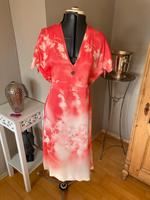 Hugo Boss Kleid midi pink coralle beige neu 40 L Bayern - Hallbergmoos Vorschau