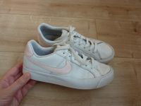 NIKE Gr. 38 Sneaker Schuhe Dortmund - Scharnhorst Vorschau