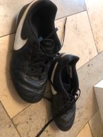 Nike Fußballschuhe mit Stollen Gr. 35 Baden-Württemberg - Ludwigsburg Vorschau